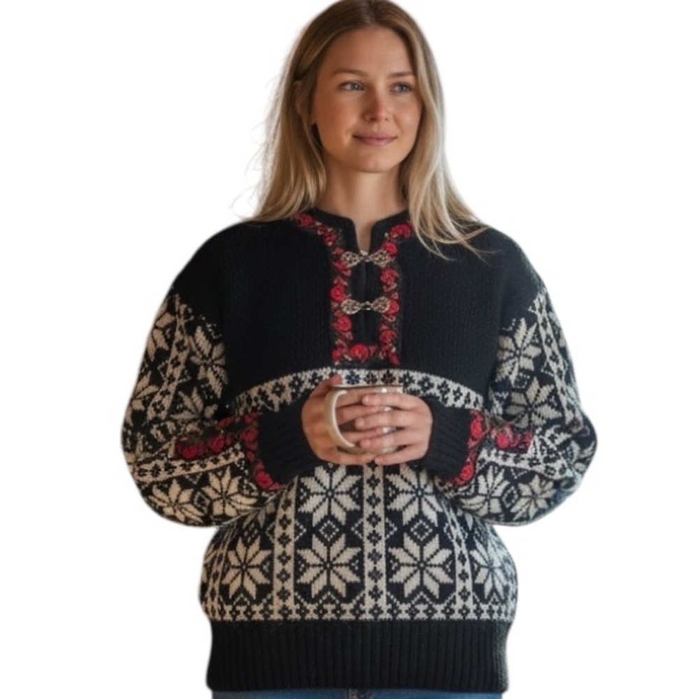 Dale Norway Nordic Pure New Wool Telemark Sweater Red Trim Metal Clasp M